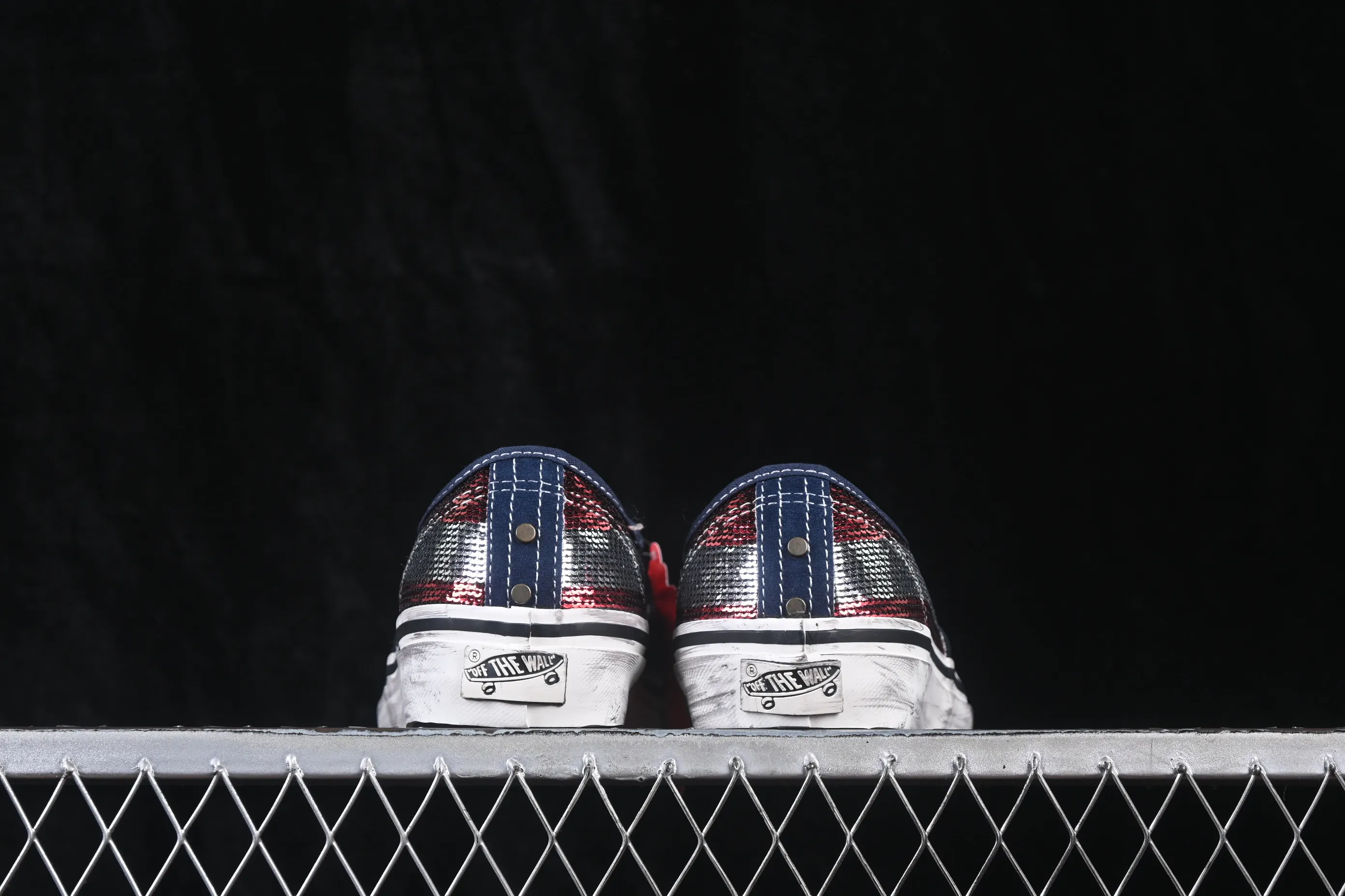 All categories Vans Vans series Vans Low Vans low-top Vans Authentic 44 Vans high-end branch low-top casual skateboard shoes VN000DB8Z11